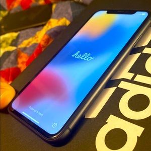 Unlocked iphone 11 mint condition
